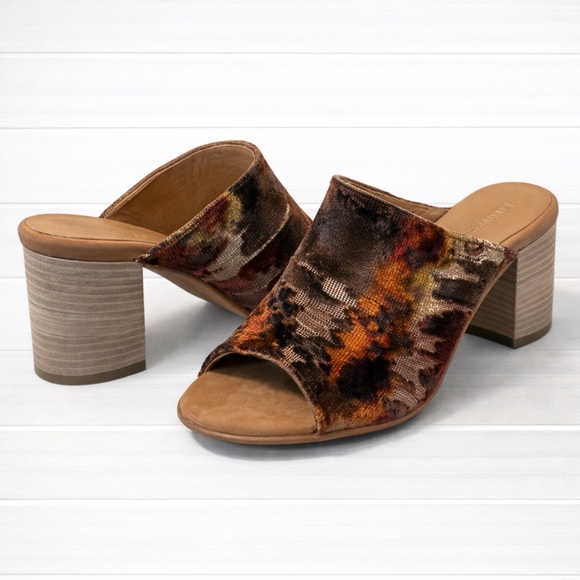 ITALIAN “Firenze Studio” Velvet & Leather Mule Heels Size 8 Block Heel - Picture 3 of 12